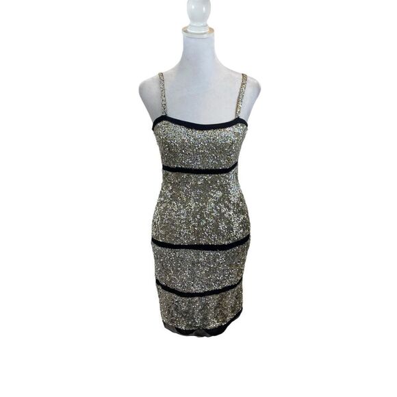 Basix II Brand Silver and Gold Sequin Silk Mini Dress Size 2 - Picture 3 of 13